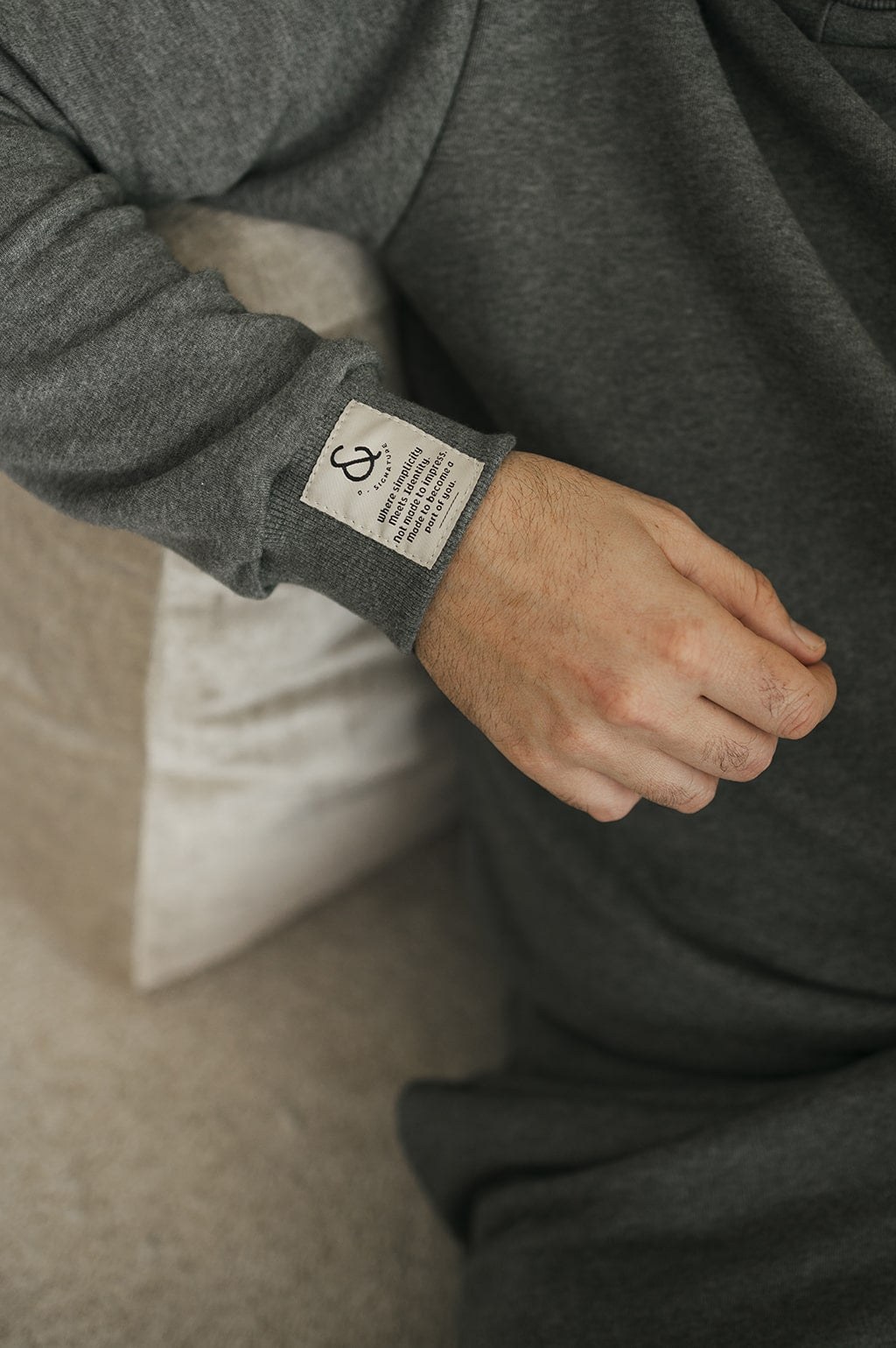 0–STILL GREY