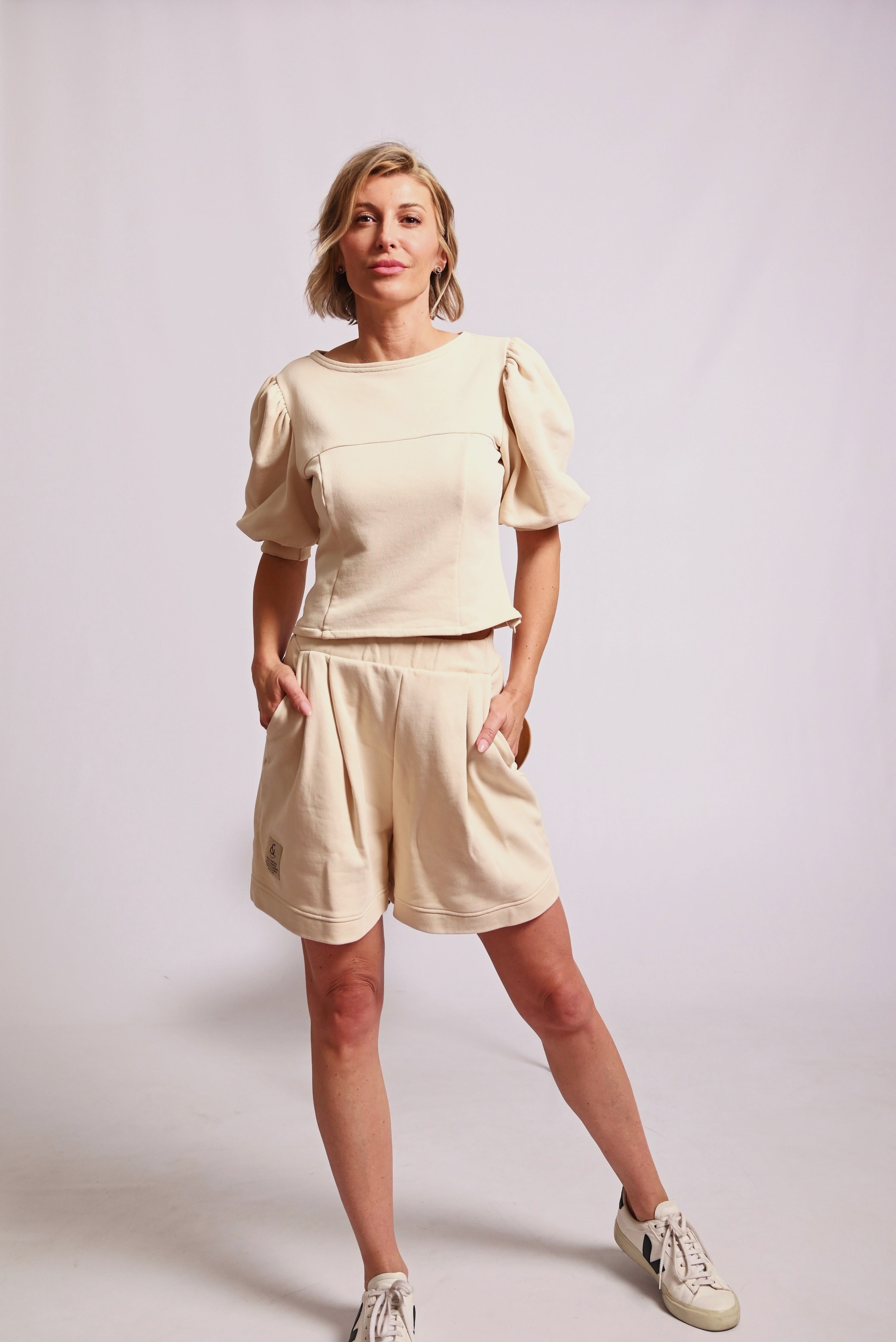0–SOFT BEIGE SHORT SET